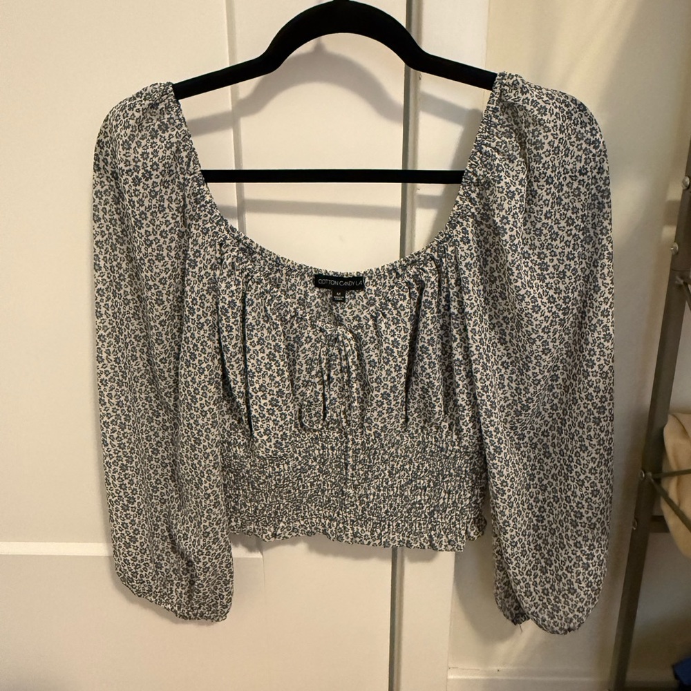 Cotton Candy LA, size medium floral blouse crop top